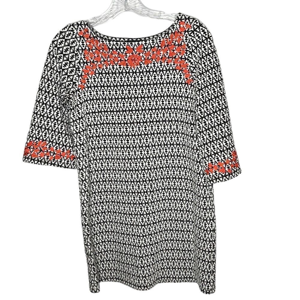 THML Black/White And Coral Embroidered MIDI Dress. Size XS.